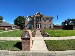 Building Photo - 1501 Joshua Ct