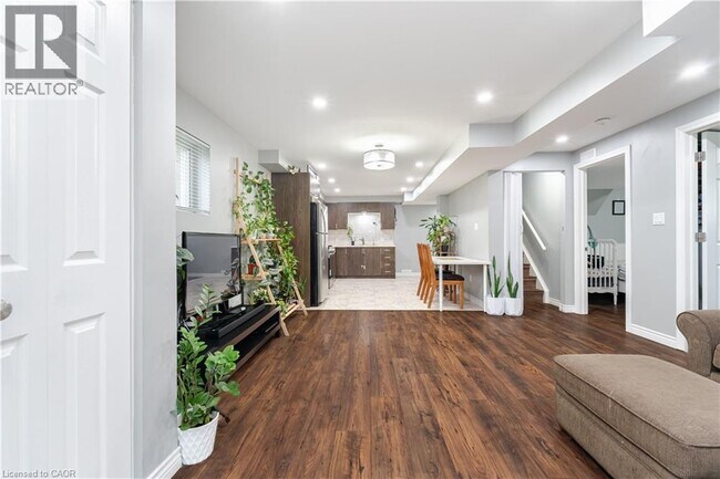 Photo du bâtiment - 51 Newcastle Ct