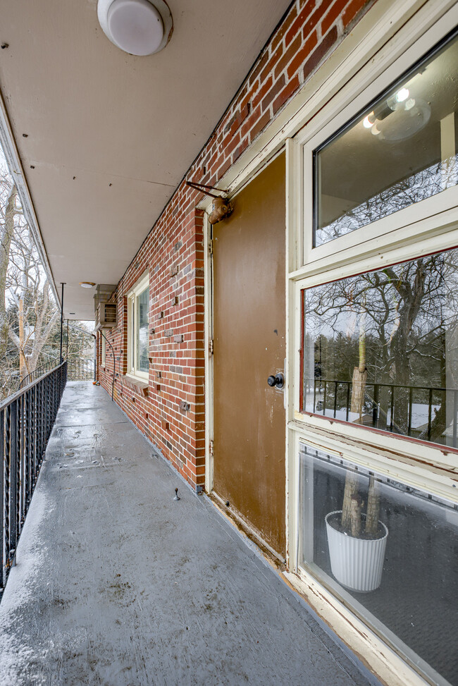 Building Photo - Steelcrest Apartments