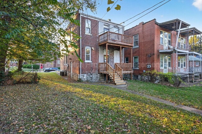 Photo - 8606 Church Dr Townhome