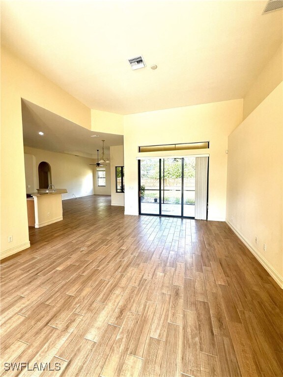 Foto del edificio - 27041 Edenrock Court