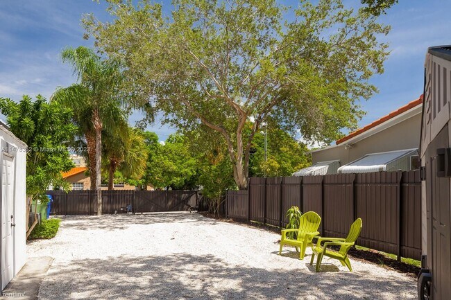 Foto del edificio - 3 br, 3 bath House - 3452 Margaret St