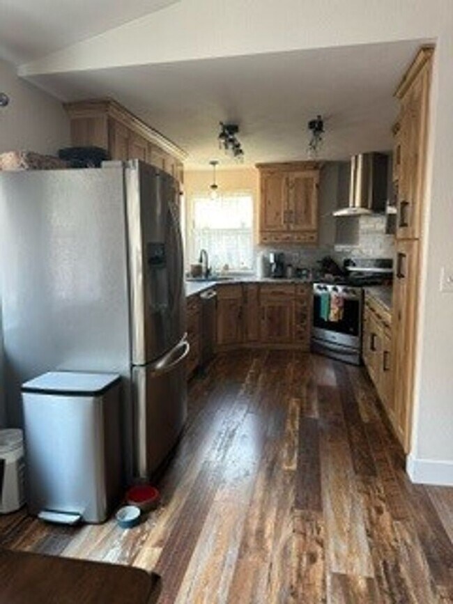 Foto del edificio - Furnished, Short-Mid Term-All-inclusive Tw...