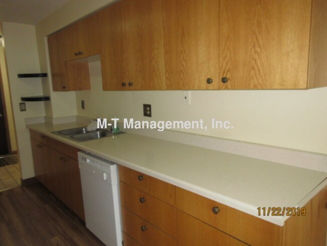 Building Photo - 3 br/2 bath house with shop in Airway Heights