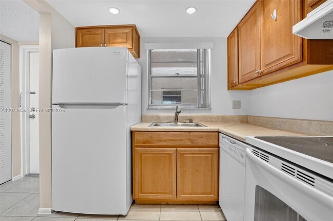 Foto del edificio - 7500 NW 30th Pl