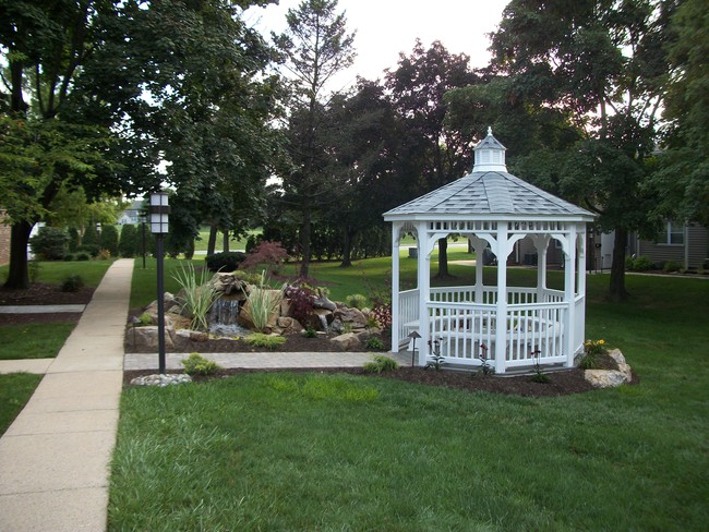 Gazebo - 2912 State Hill Rd