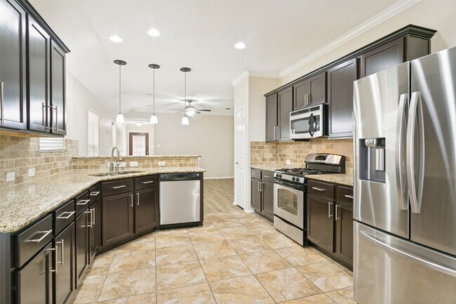 Foto del edificio - 2813 Houston Wood Dr