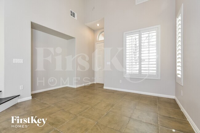 Foto del edificio - 7580 Alexander Hills St