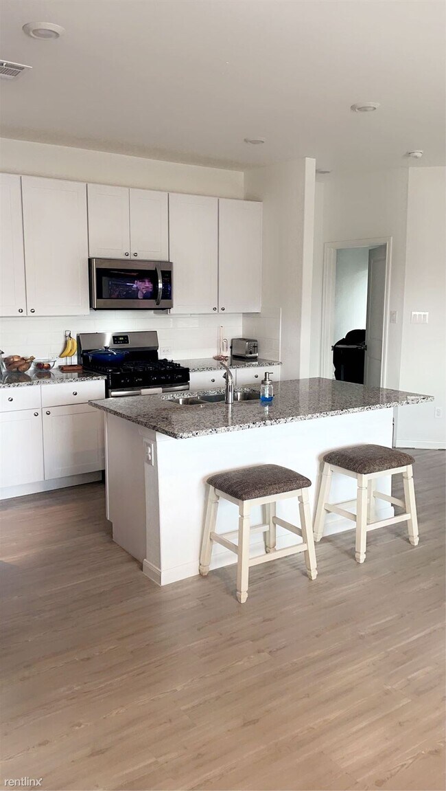 Foto del edificio - 3 br, 2 bath House - 4443 Revetment Way