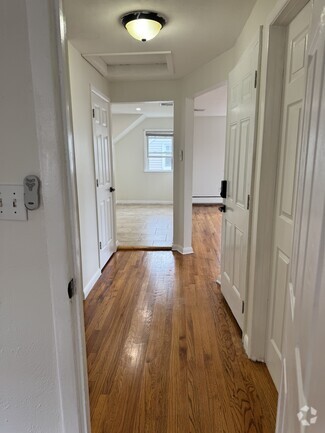 Building Photo - 555 Grand Ave