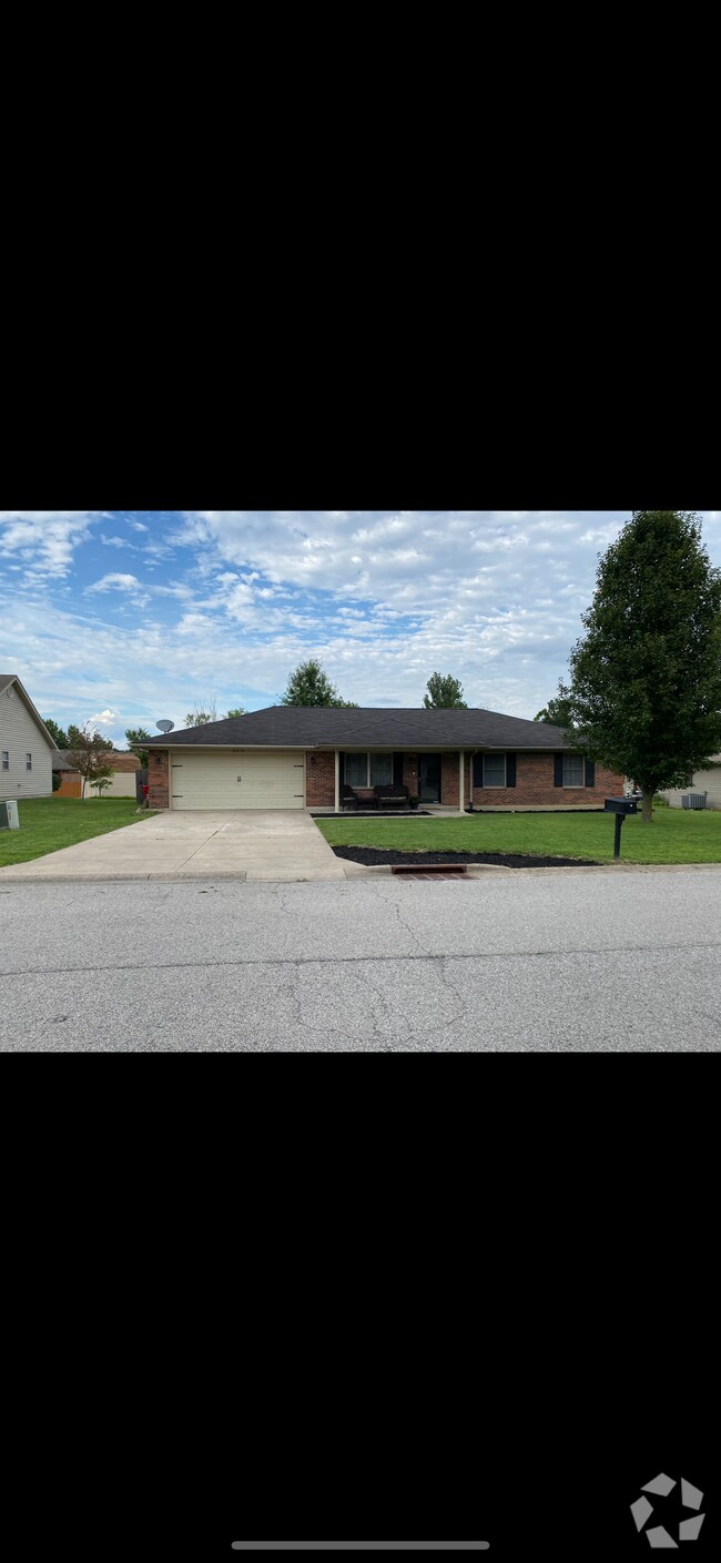 The Fields of St. Joe 3 Bedroom Apartments for Rent Sellersburg, IN