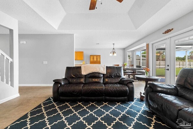 Building Photo - 1400 Cacao Ln