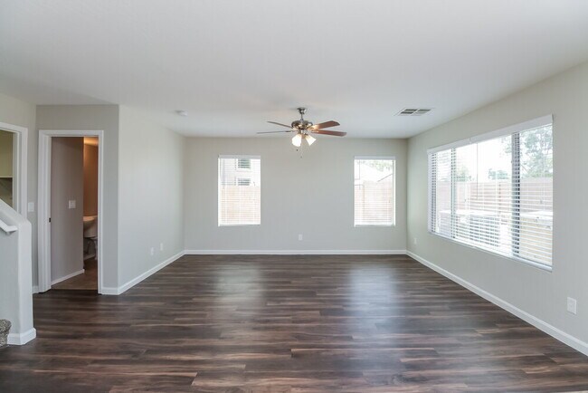 Building Photo - 2415 W Wrangler Way