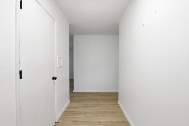 Foto del edificio - 20161 Cherry Ln