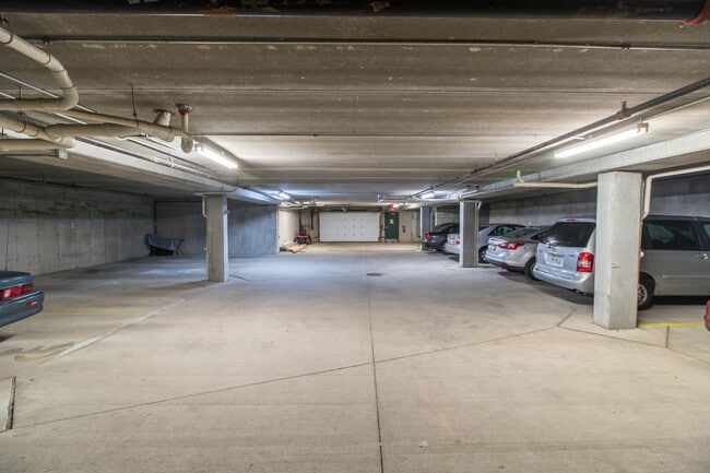 Building Photo - Hawthorne Apartments