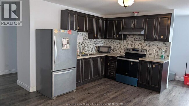 Building Photo - 475 Josephine Ave