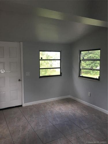 Building Photo - 12401 W Randall Park Dr