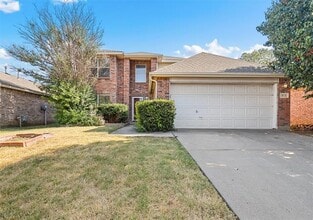 Building Photo - 813 Jockey Club Ln