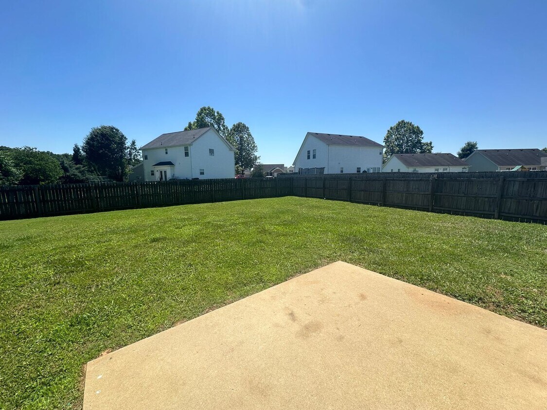 Building Photo - 1951 Odessa Ave.