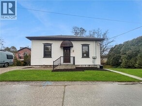 Building Photo - 14 ARNOLD St