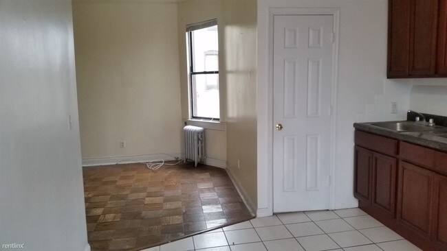 Foto del edificio - 6025 Hudson Ave