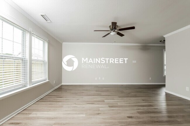 Building Photo - 3 Bedroom Pet-Friendly Home in RURAL HALL,...