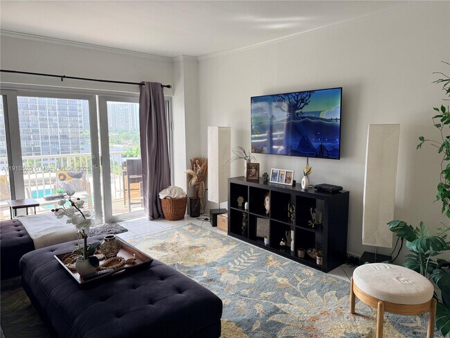 Foto del edificio - 1965 S Ocean Dr