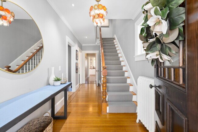 Foto del edificio - 89 Gibbs Ave