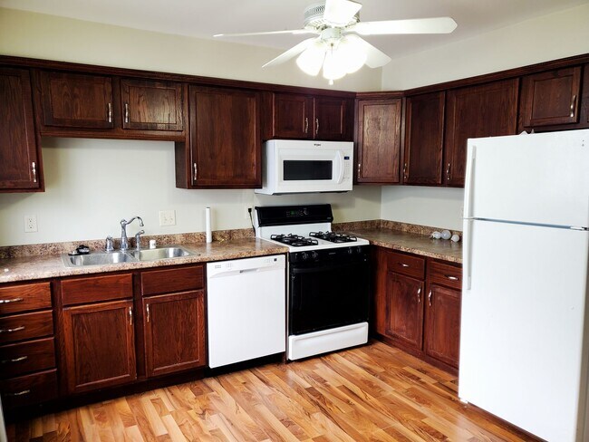 Foto del edificio - 4005-4007 Claire St