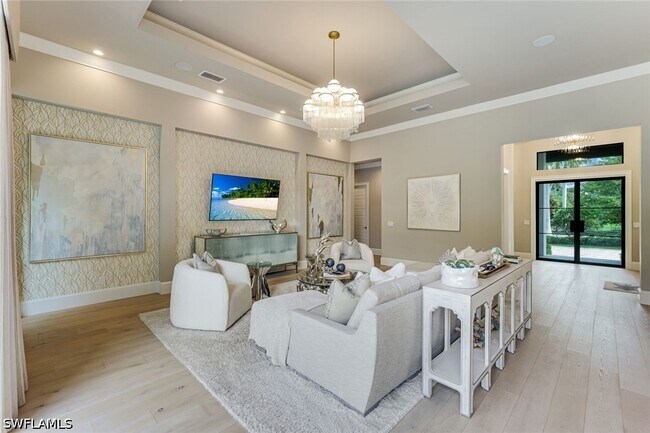 Foto del edificio - 760 Park Shore Dr