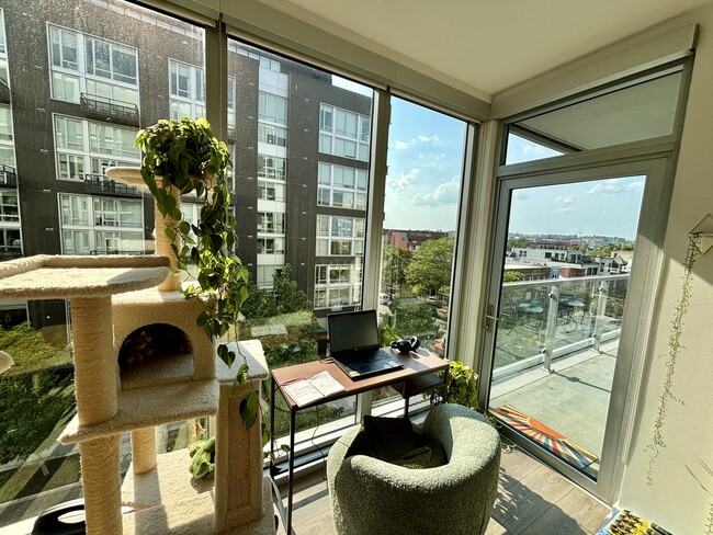 Foto del edificio - 770 P St NW