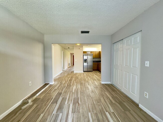 Foto del edificio - 1723 NW 37th St