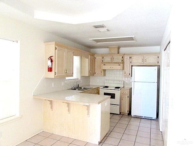 Building Photo - 1913 Angus St