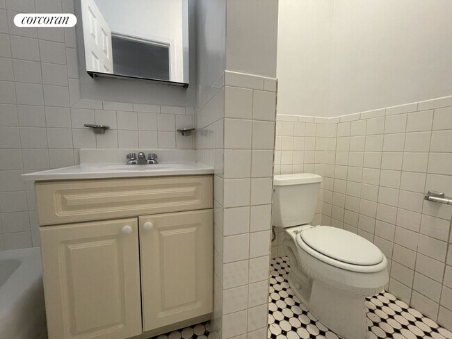 Foto del edificio - 151 E 90th St