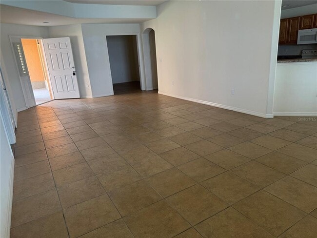 Building Photo - 3939 Serenade Ln