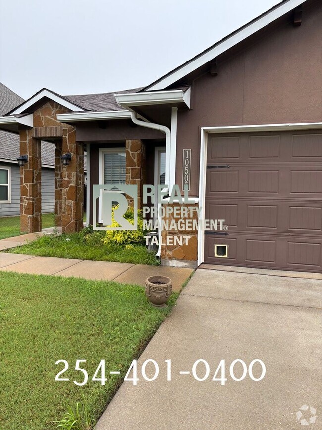 Building Photo - 10505 Arabella Ln