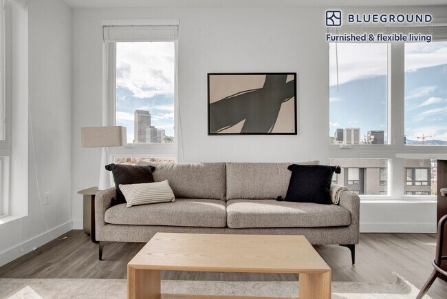 Foto del edificio - 2600 Welton St
