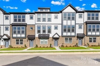 Building Photo - 3240 Stelfox St