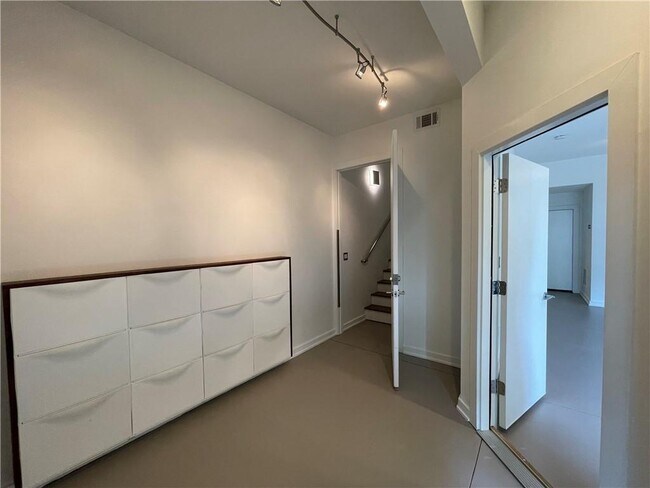 Foto del edificio - 146 Sampson St NE