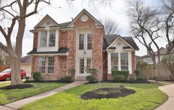 Building Photo - 10707 Williston Dr