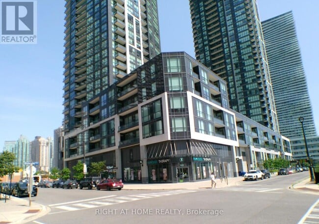Building Photo - 510 Curran Place