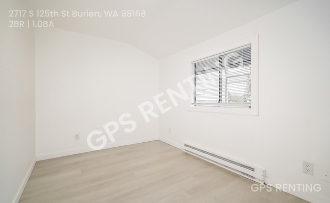 Foto del edificio - 2717 S 125th St