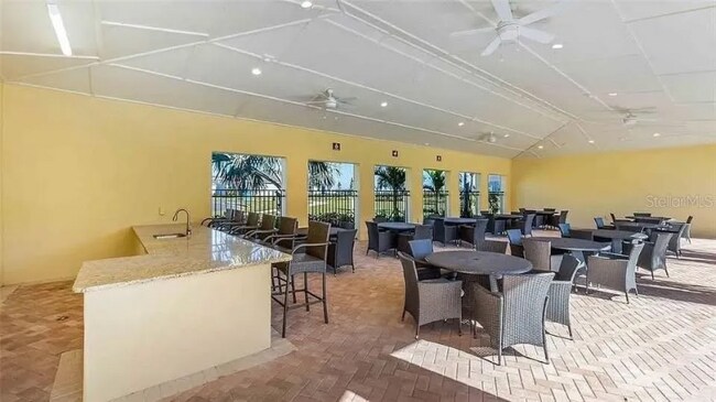 Foto del edificio - 17221 Harvest Moon Way
