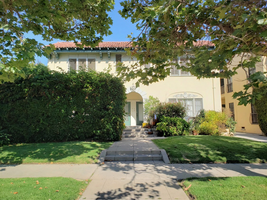 Primary Photo - 938 S Mansfield Ave