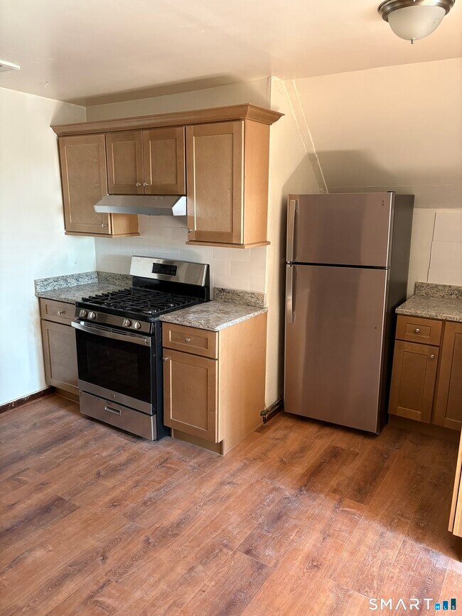 Building Photo - 1311 Park Ave