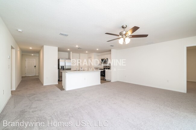 Building Photo - 4 br, 2 bath House - 322 Fern Ct, Poincian...