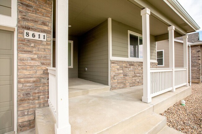 Building Photo - 8611 15th St Rd