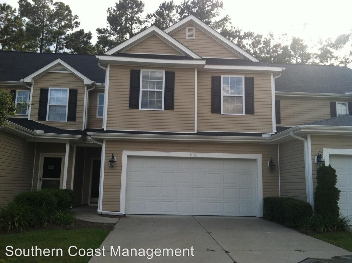 Primary Photo - 1102 Fairway Ln