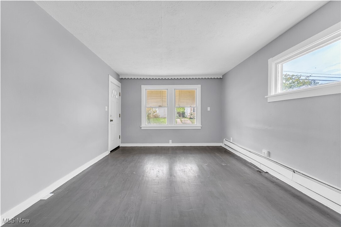 12518 Erwin Ave Cleveland, OH 44135 – photo 3