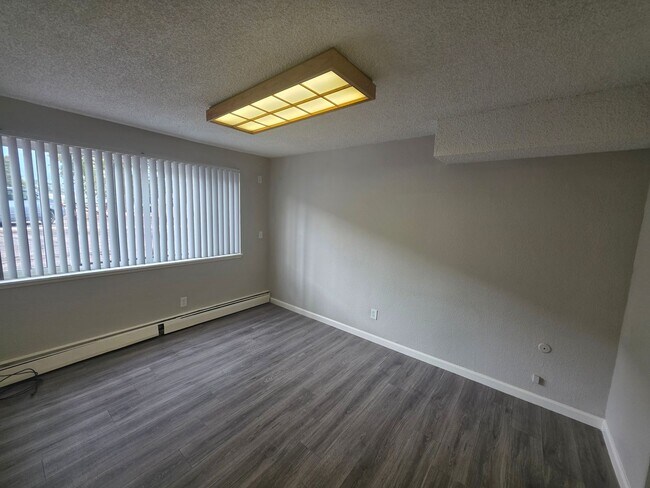 Foto del edificio - 233 E Arvada St